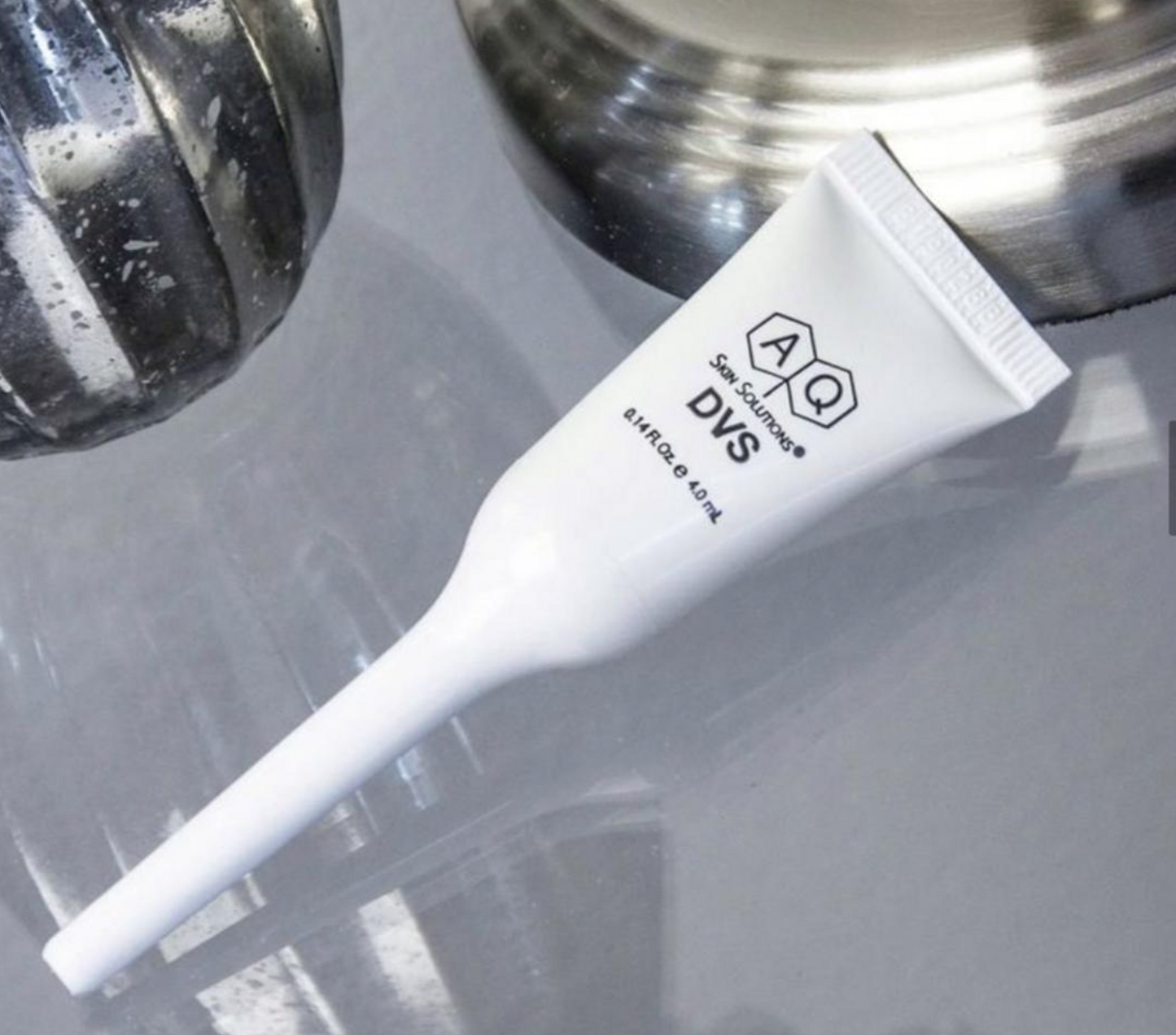 AQ ディーヴィエス（DVS/膣美容液）